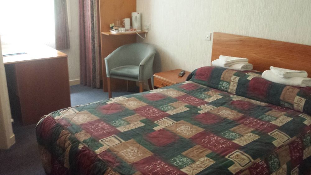 Covenanters Inn Dingwall Eksteriør bilde